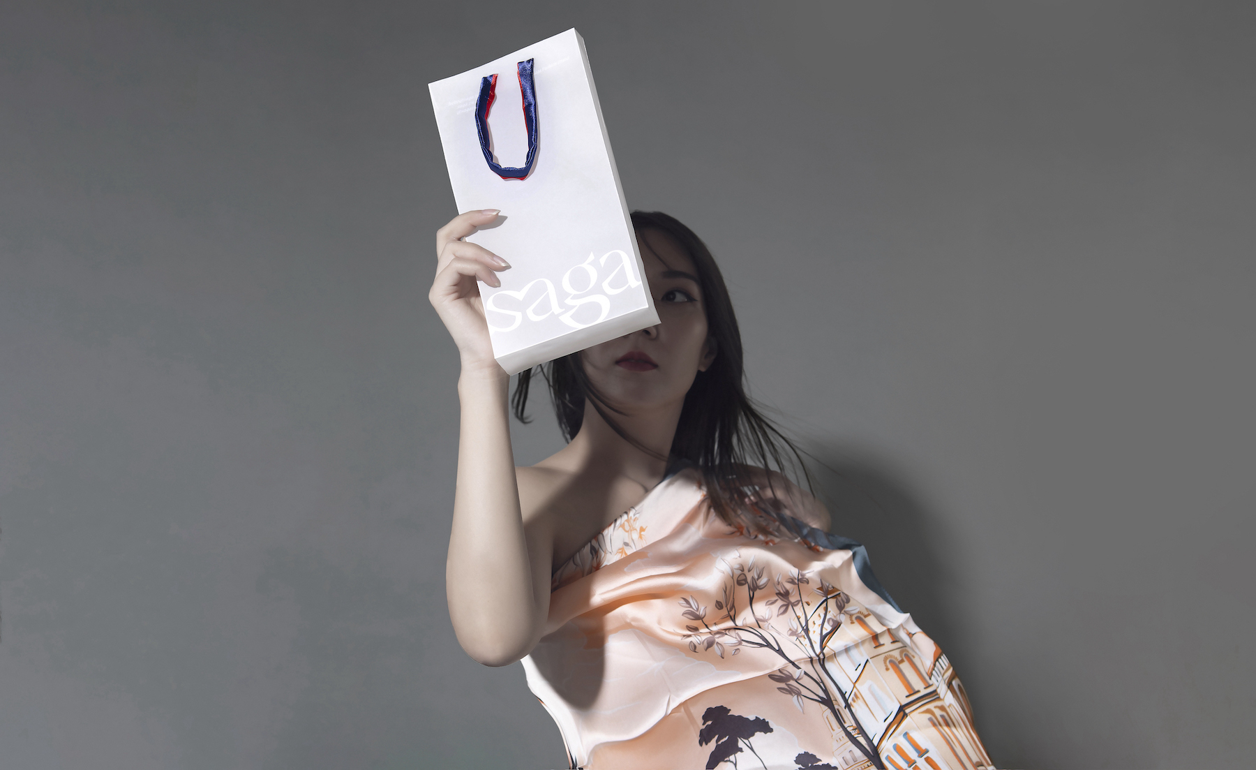 深圳時尚女性品牌設計